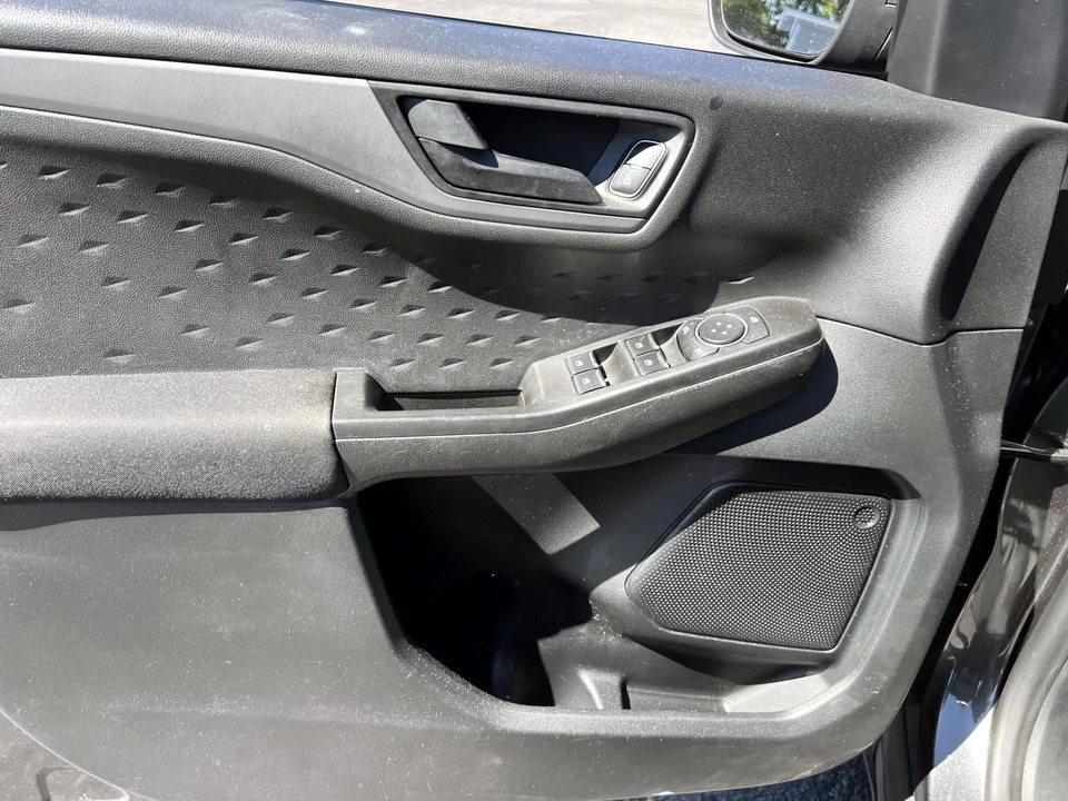 2020 Ford Escape - Image 18 of 21