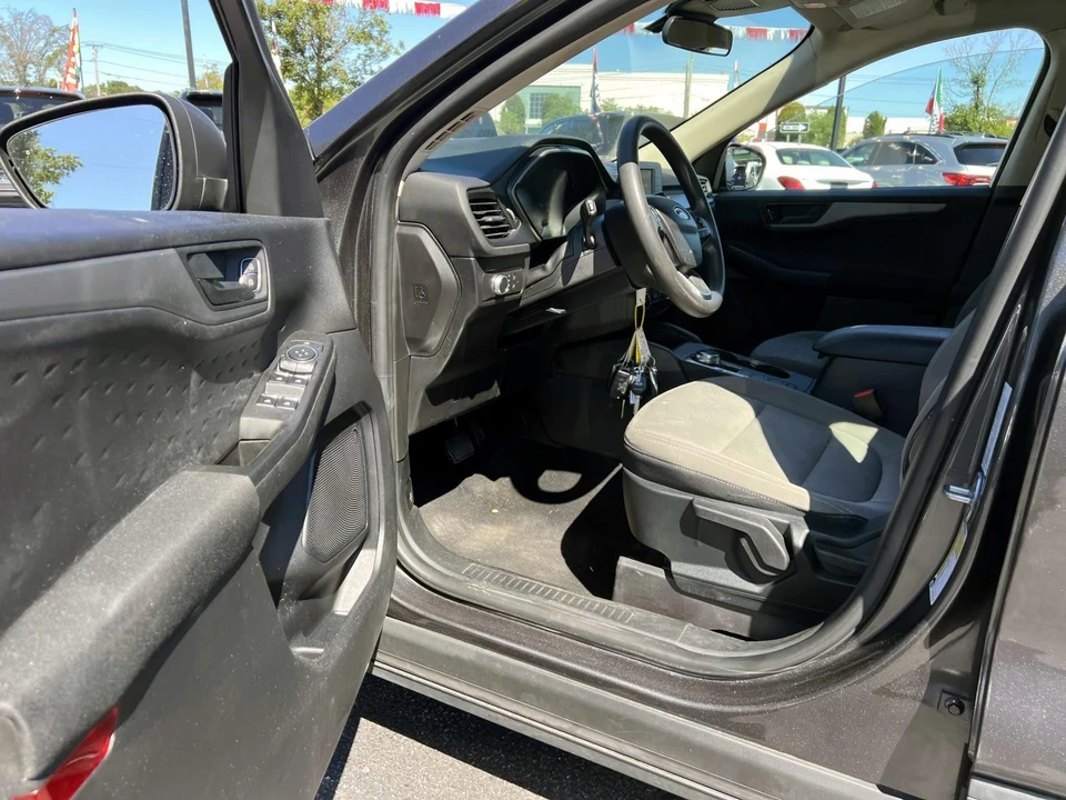 2020 Ford Escape - Image 12 of 21