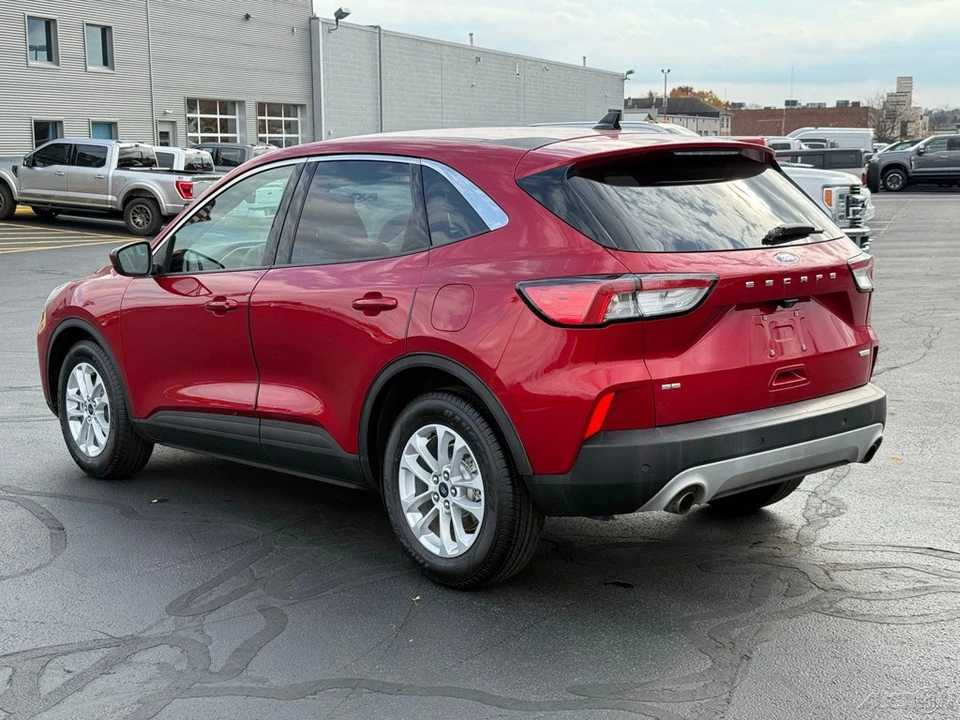 2020 Ford Escape - Image 5 of 21