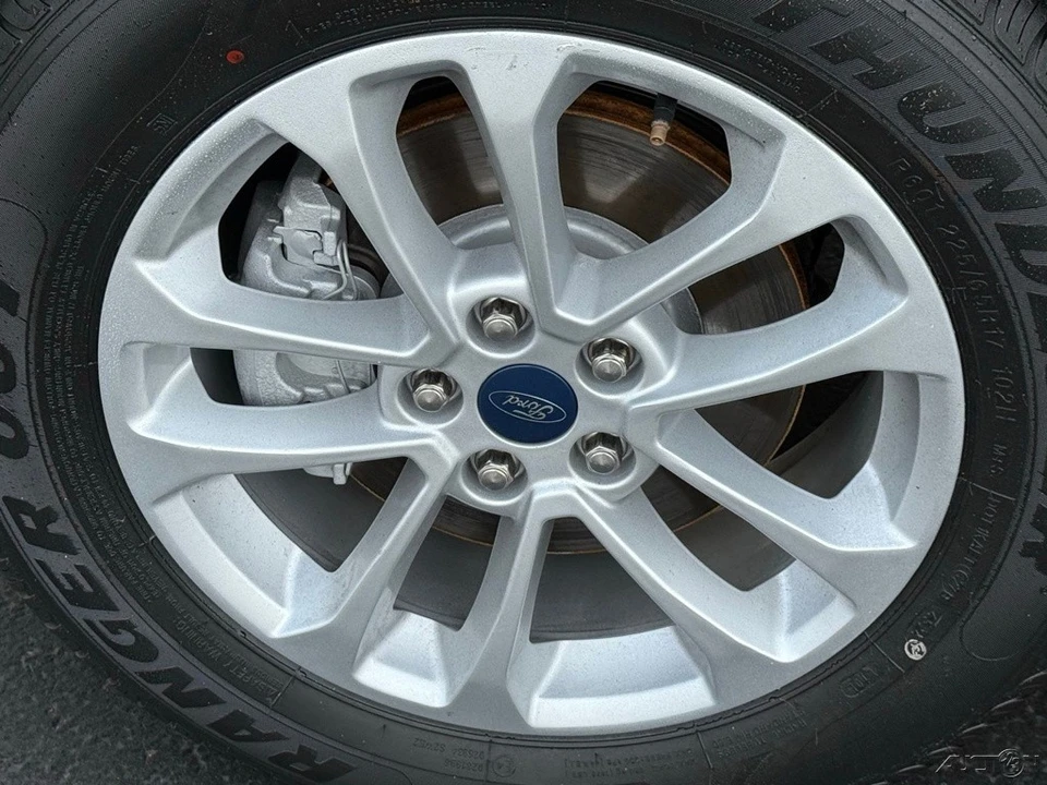 2020 Ford Escape - Image 9 of 21
