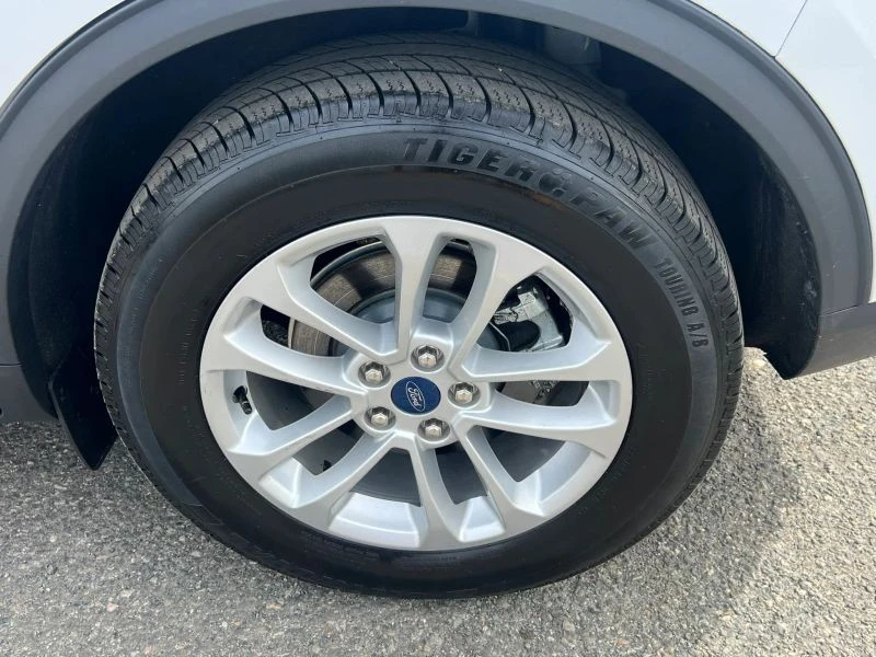 2020 Ford Escape - Image 11 of 12