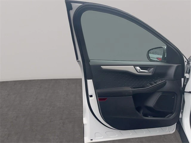 2020 Ford Escape - Image 11 of 12