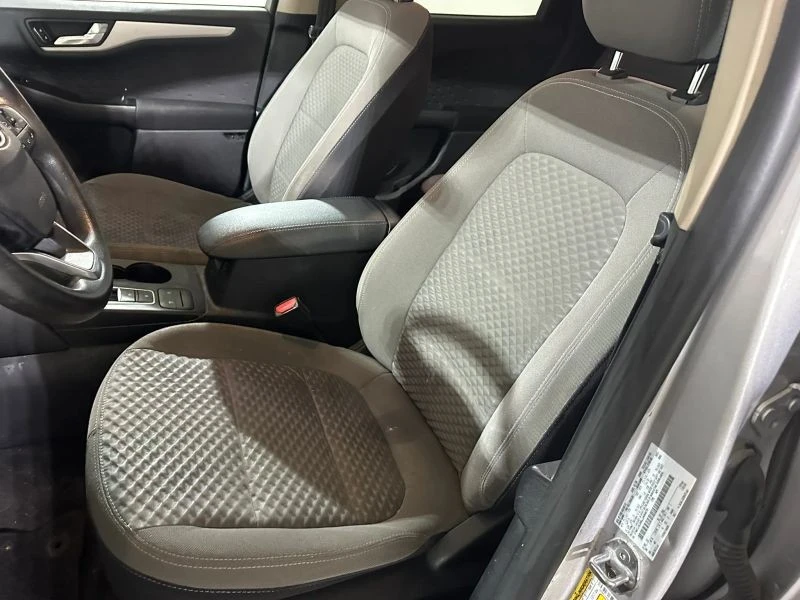 2020 Ford Escape - Image 11 of 12