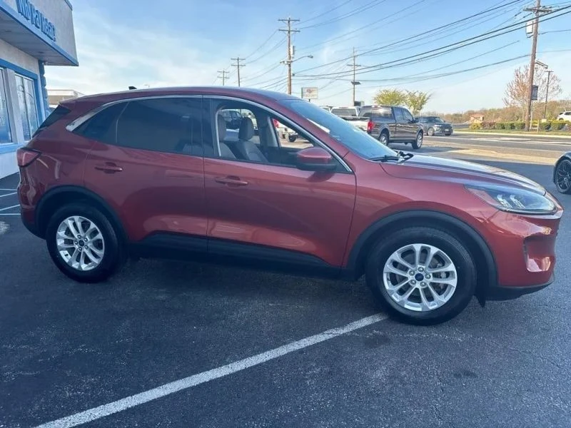 2020 Ford Escape - Image 10 of 12