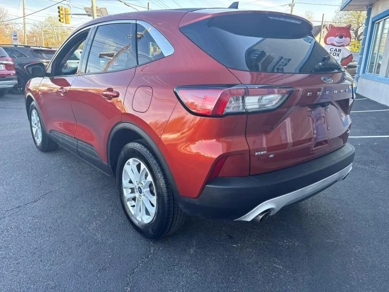 2020 Ford Escape - Image 5 of 12