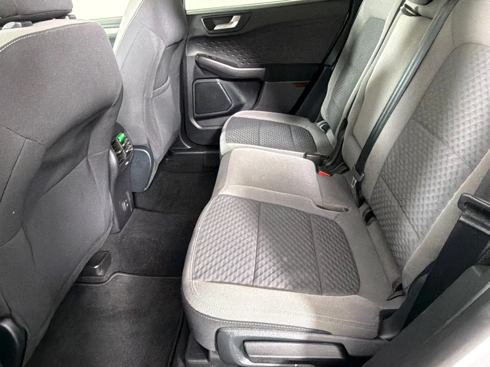 2020 Ford Escape - Image 19 of 21