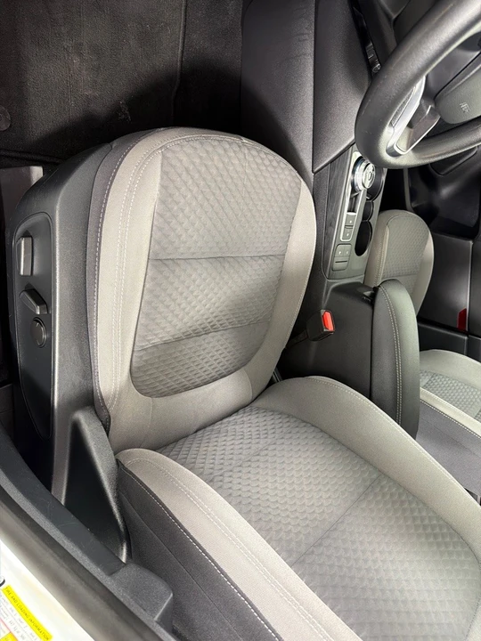 2020 Ford Escape - Image 11 of 21