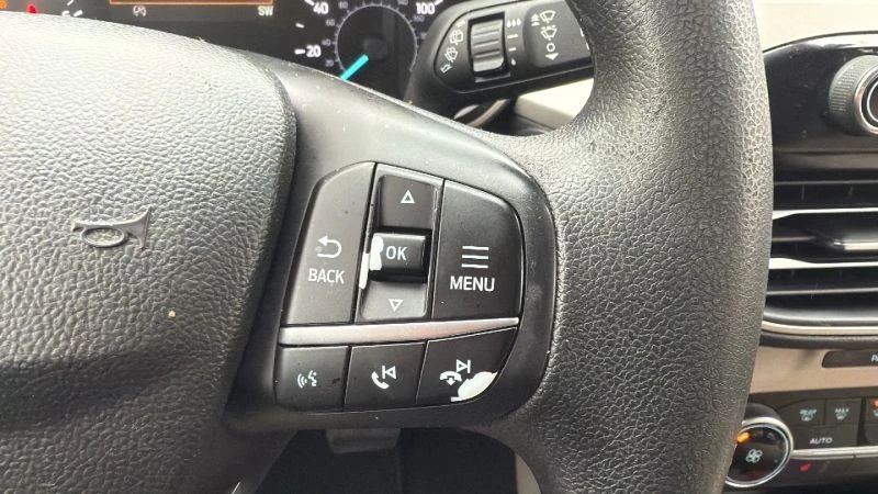 2020 Ford Escape - Image 11 of 12