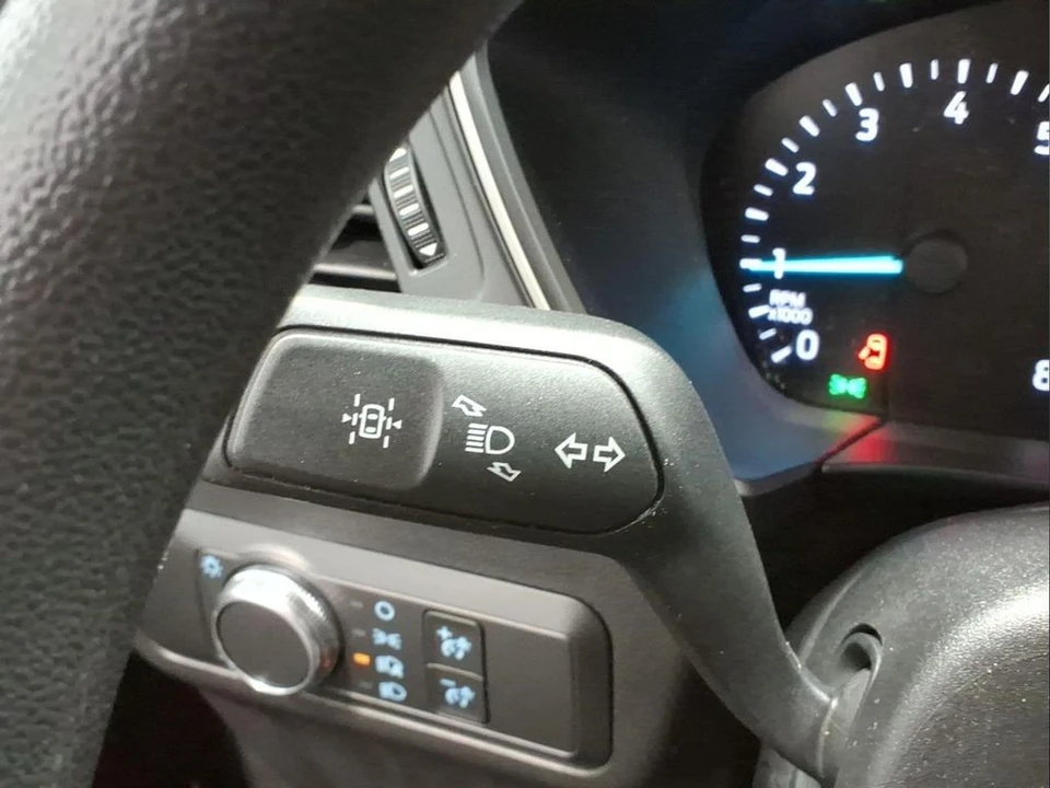 2020 Ford Escape - Image 17 of 21