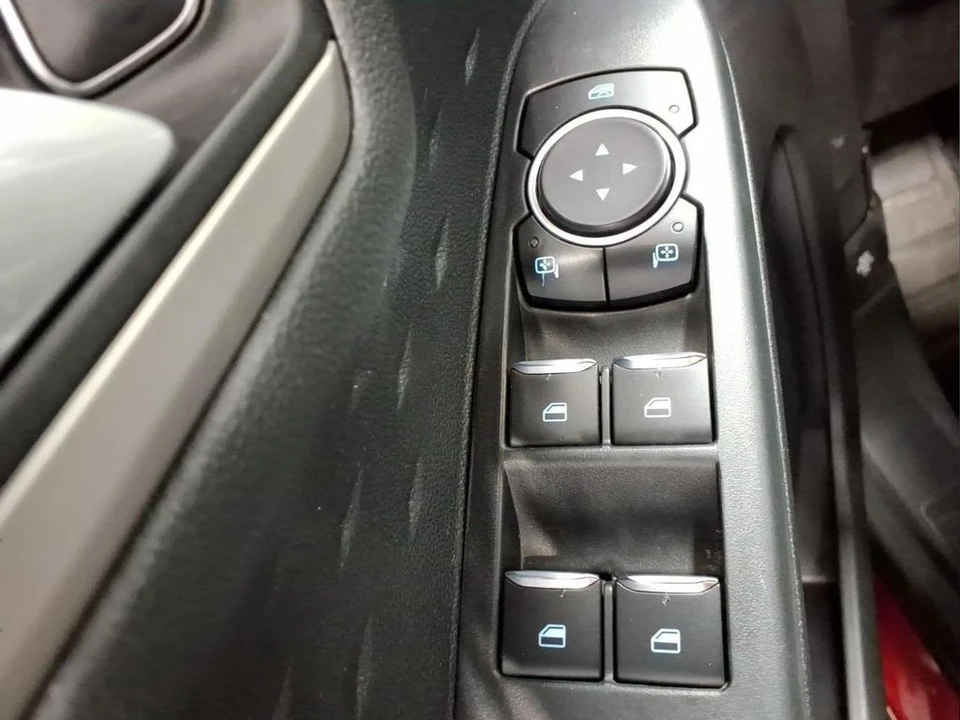 2020 Ford Escape - Image 15 of 21