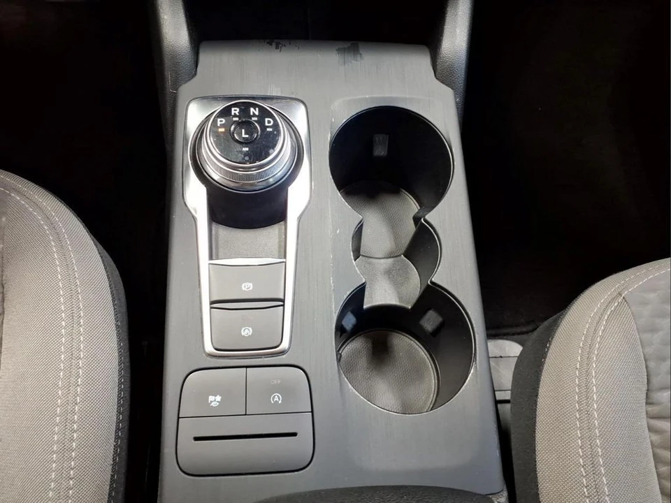 2020 Ford Escape - Image 12 of 21