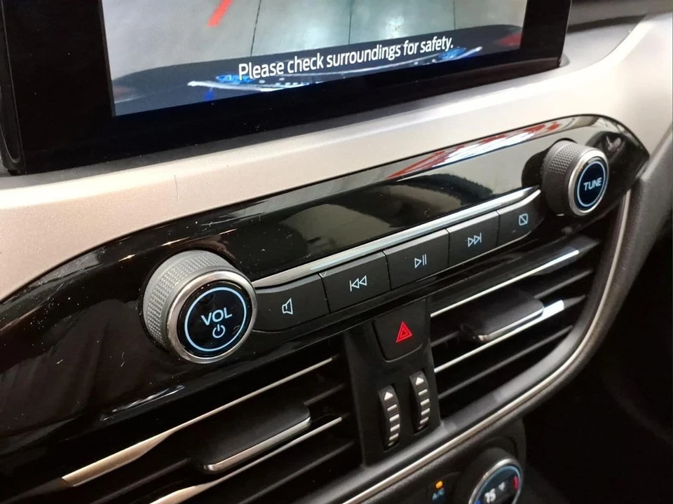 2020 Ford Escape - Image 9 of 21