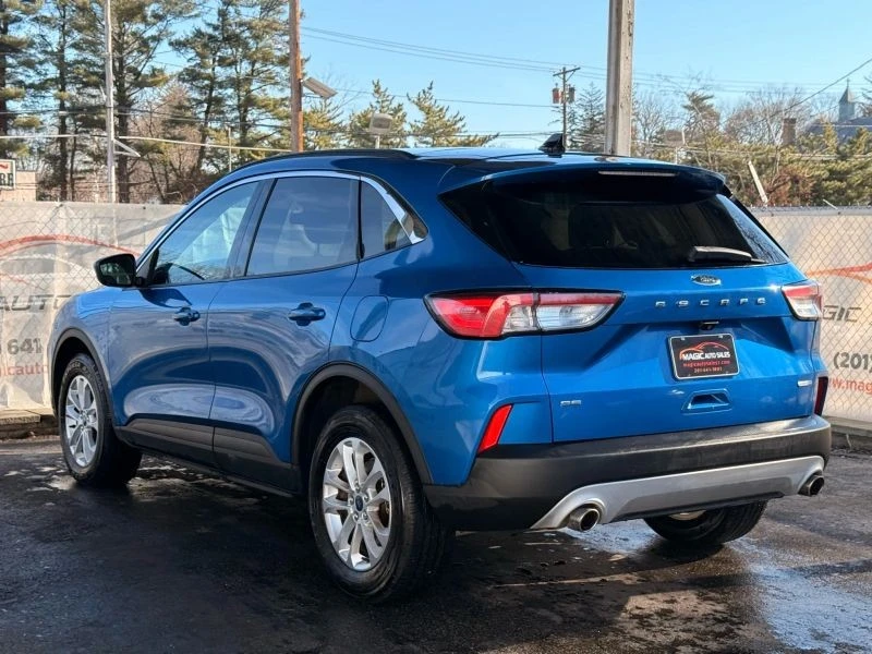 2020 Ford Escape - Image 11 of 12