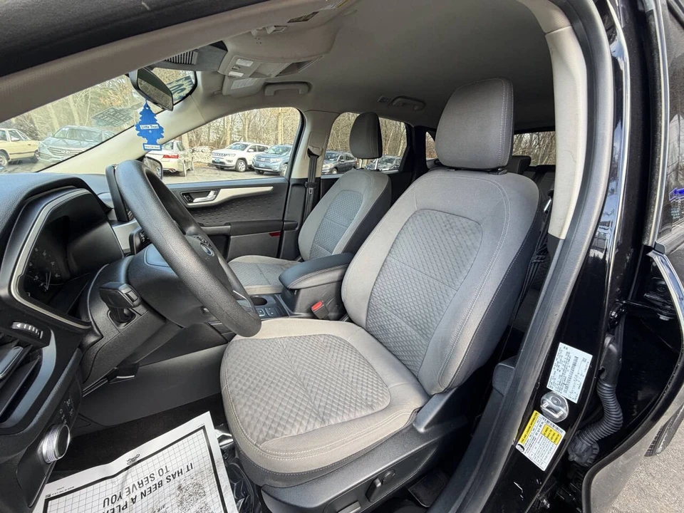2020 Ford Escape - Image 15 of 21