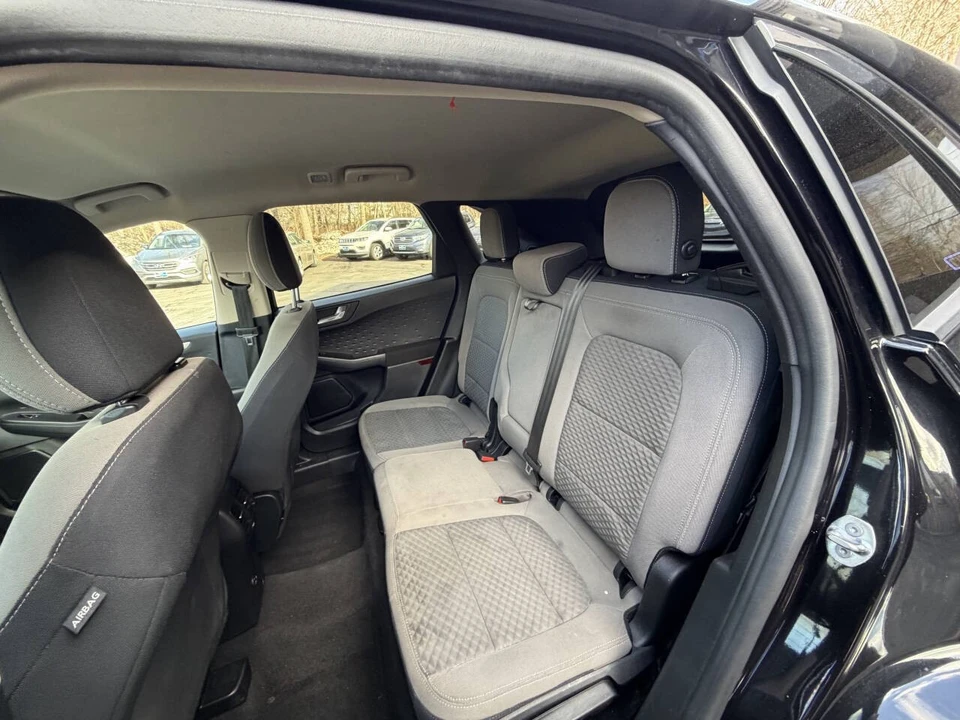 2020 Ford Escape - Image 19 of 21