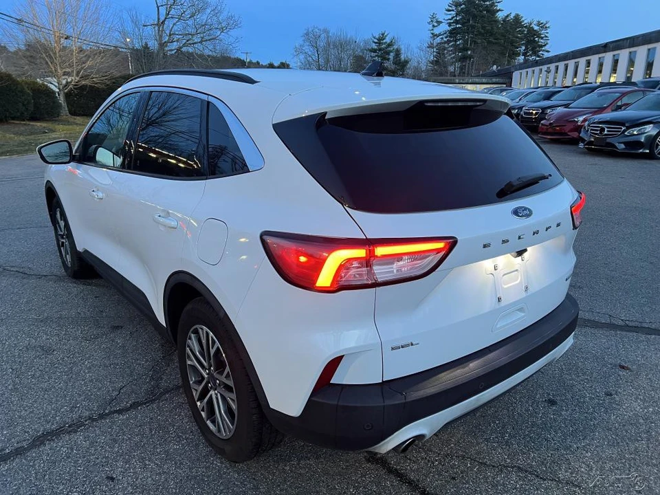 2020 Ford Escape - Image 8 of 12