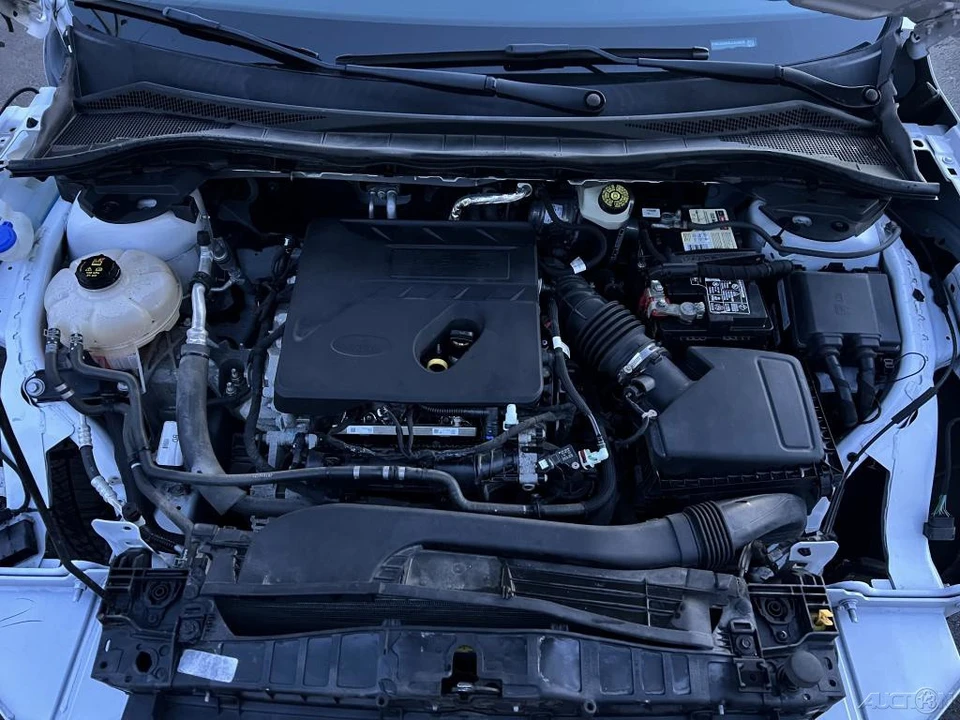 2020 Ford Escape - Image 5 of 12