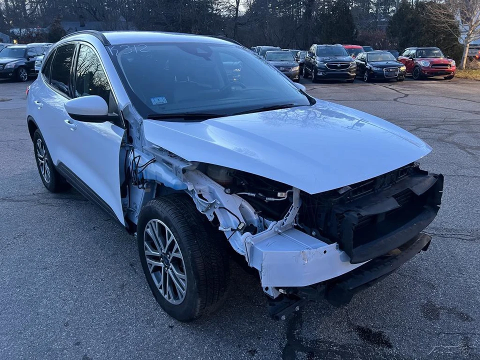 2020 Ford Escape - Image 10 of 12