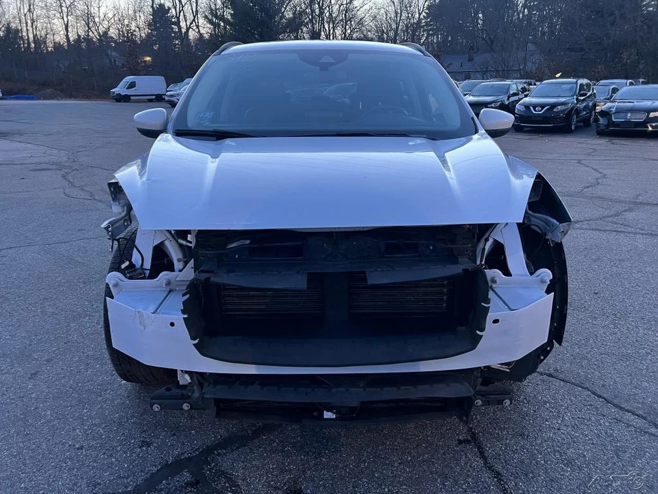 2020 Ford Escape - Image 3 of 12