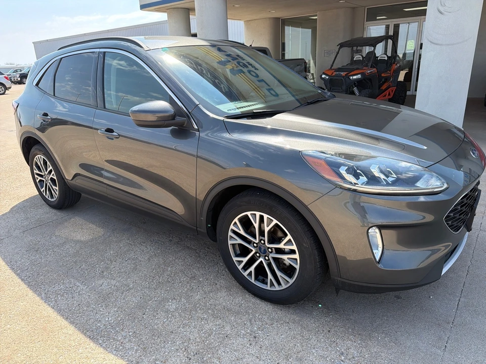 2020 Ford Escape - Image 2 of 21