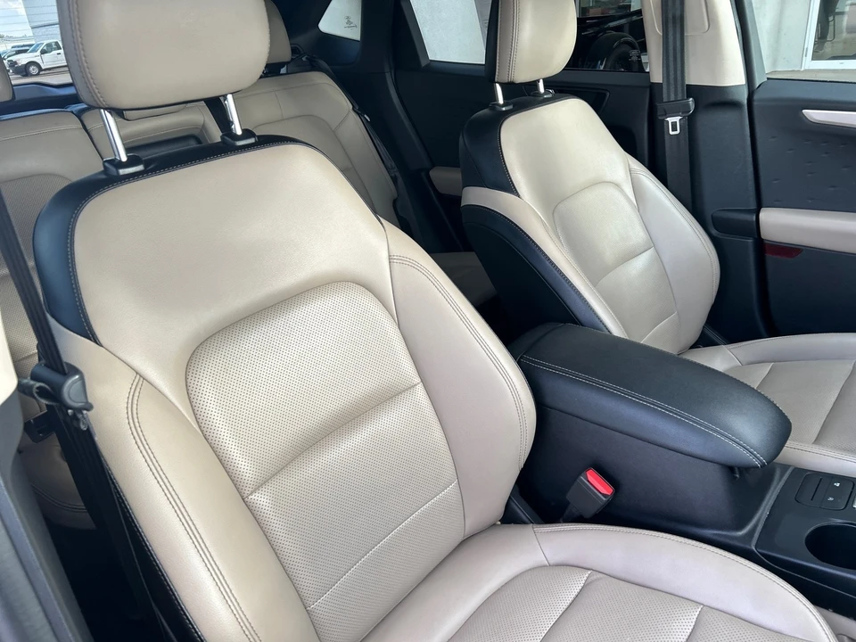 2020 Ford Escape - Image 12 of 21