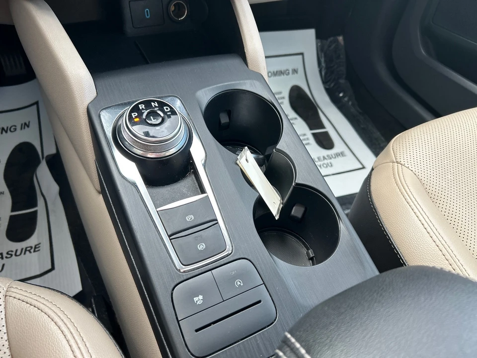 2020 Ford Escape - Image 19 of 21