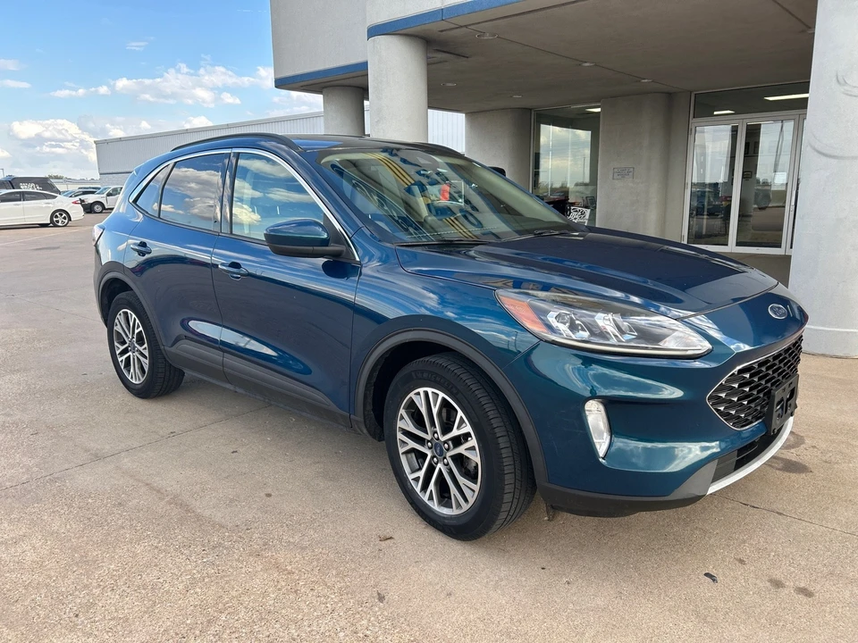 2020 Ford Escape - Image 2 of 12