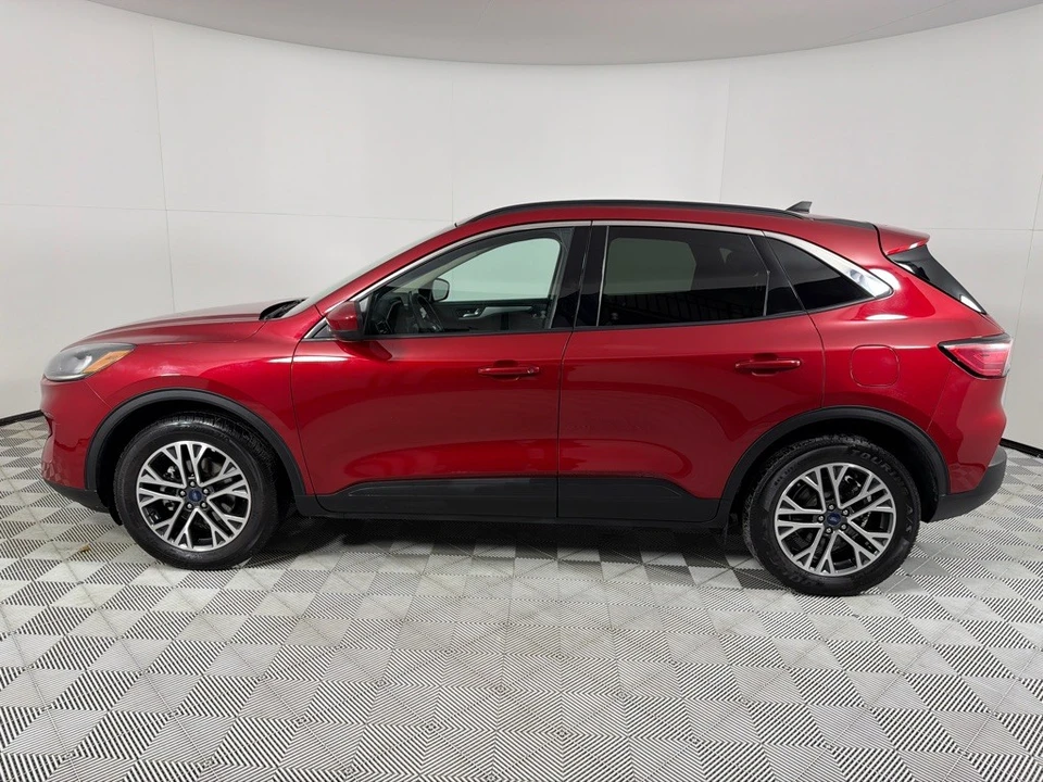 2020 Ford Escape - Image 8 of 12