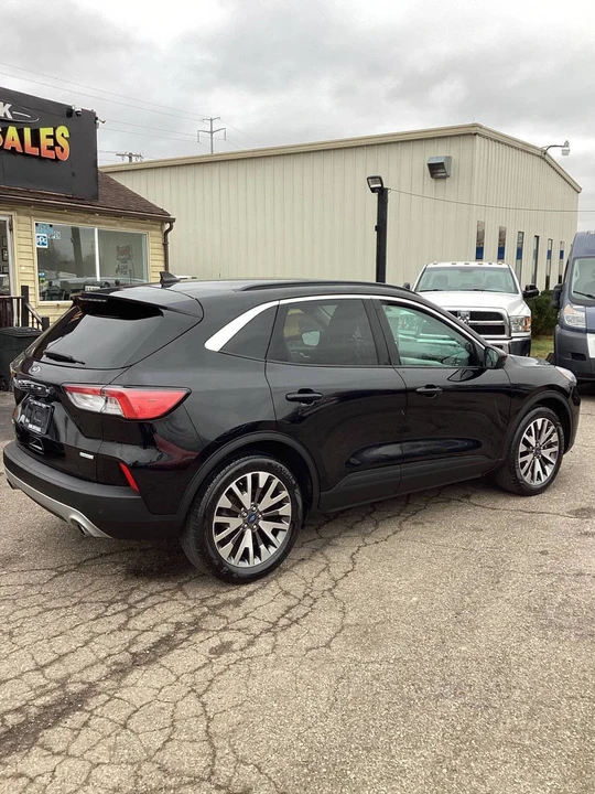 2020 Ford Escape - Image 10 of 21