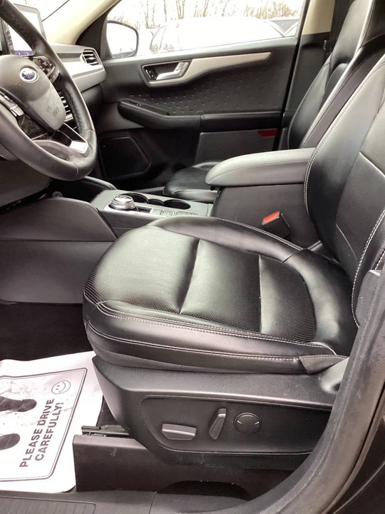 2020 Ford Escape - Image 16 of 21