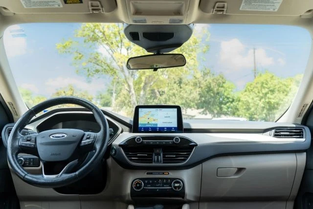 2020 Ford Escape - Image 6 of 10