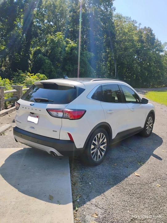 2020 Ford Escape - Image 21 of 22
