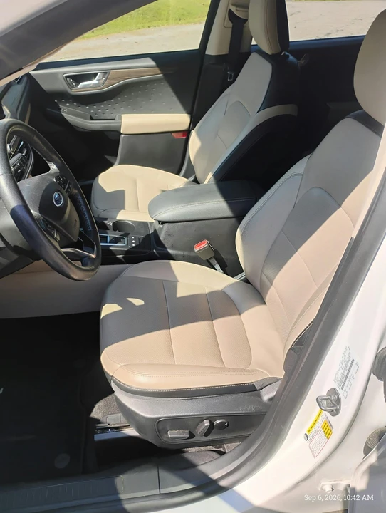 2020 Ford Escape - Image 9 of 22