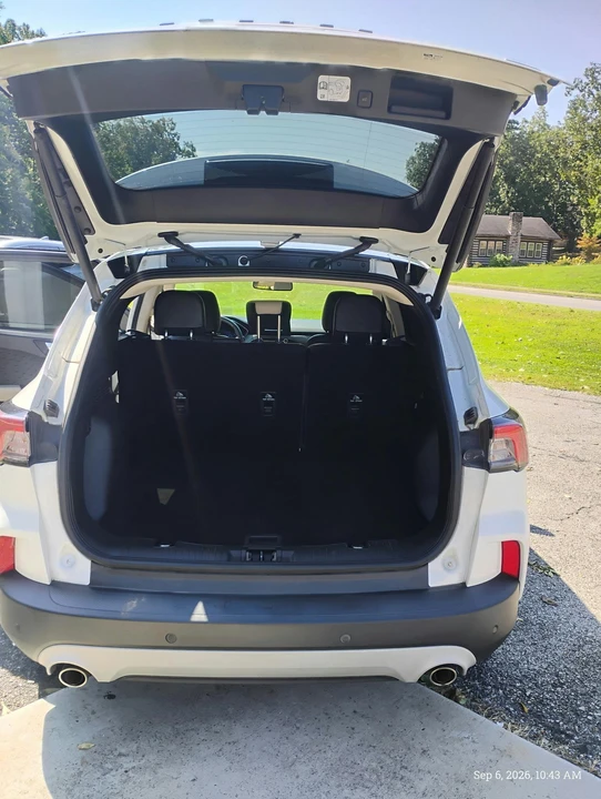 2020 Ford Escape - Image 19 of 22