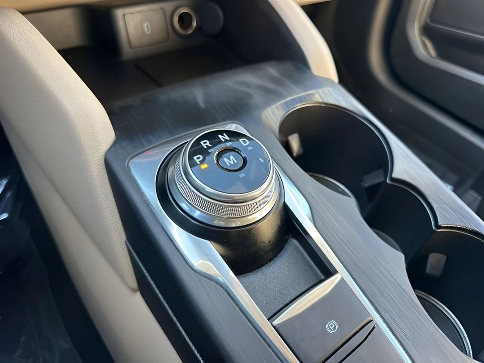 2020 Ford Escape - Image 17 of 21