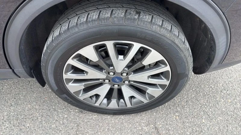 2020 Ford Escape - Image 9 of 12