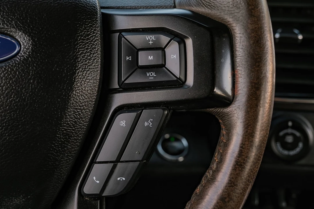 2020 Ford Expedition 4th Gen - Image 17 of 21