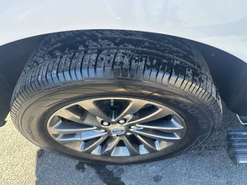 2020 Ford Expedition 4th Gen - Image 10 of 12