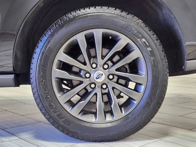 2020 Ford Expedition 4th Gen - Image 9 of 12