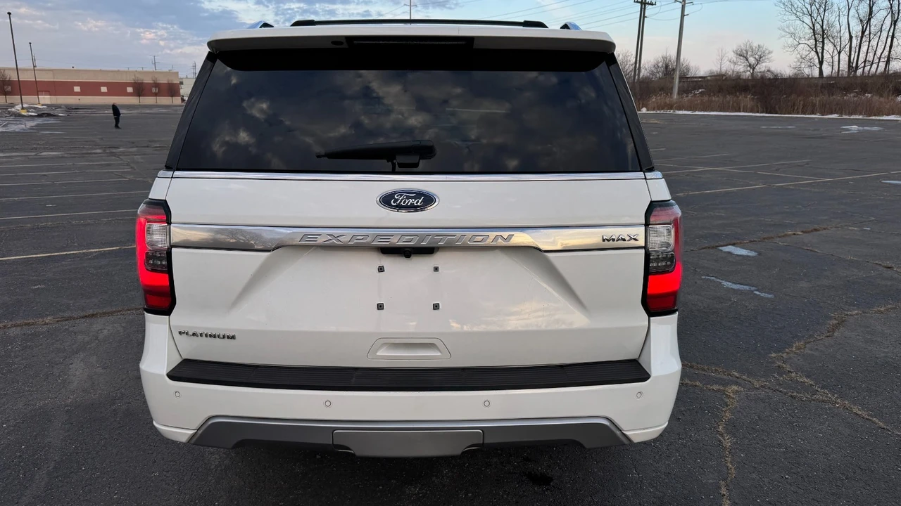 2020 Ford Expedition 4th Gen - Image 8 of 21