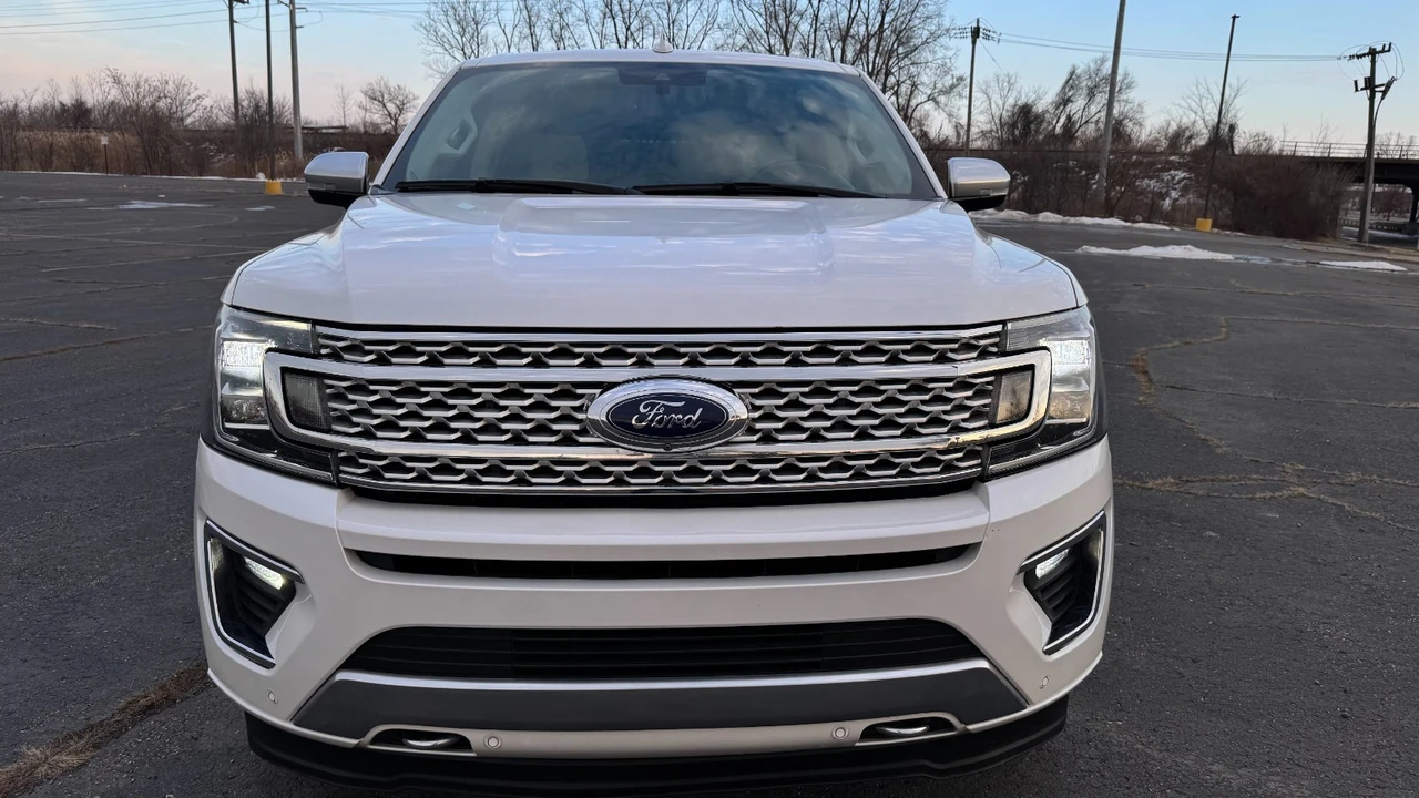 2020 Ford Expedition 4th Gen - Image 2 of 21