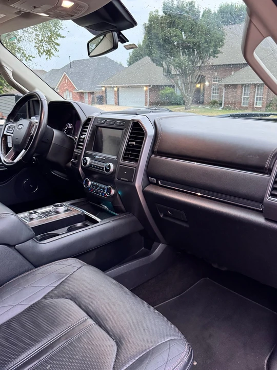 2020 Ford Expedition 4th Gen - Image 17 of 21