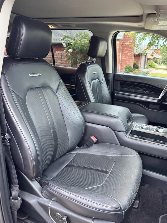 2020 Ford Expedition 4th Gen - Image 19 of 21
