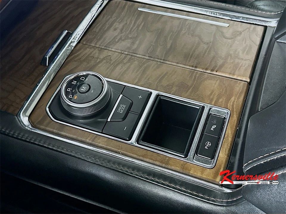 2020 Ford Expedition 4th Gen - Image 16 of 21