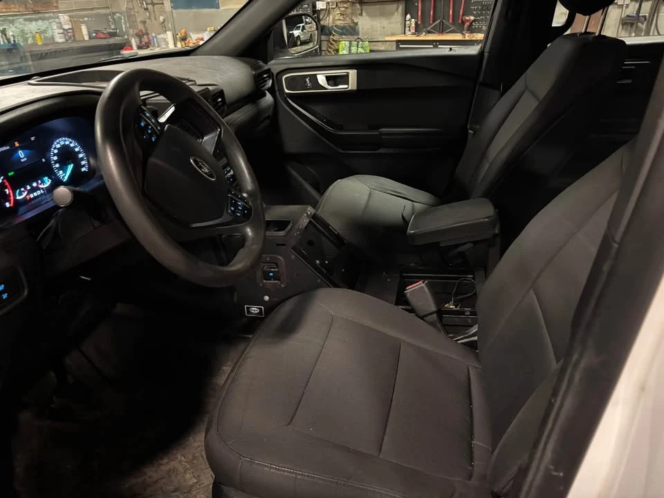 2020 Ford Explorer 6th Gen - Image 5 of 8