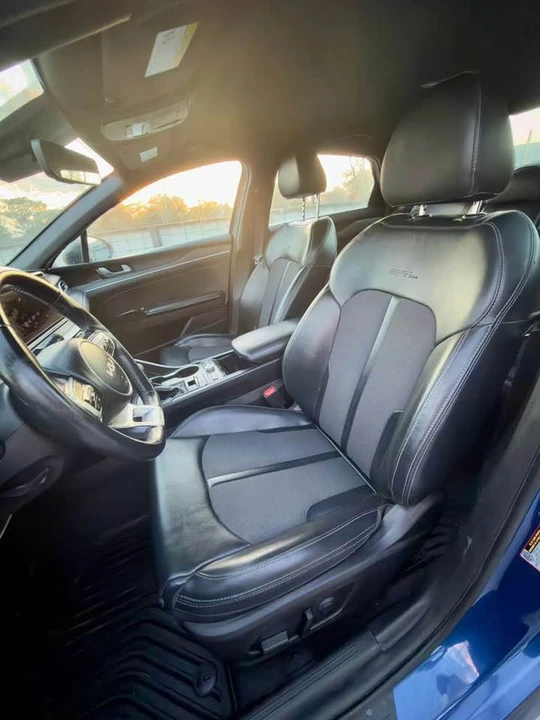2020 Ford Explorer 6th Gen - Image 8 of 9