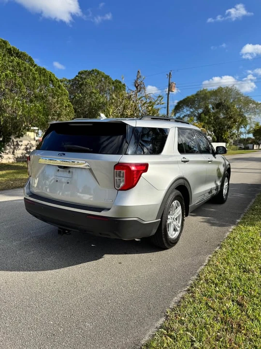 2020 Ford Explorer 6th Gen - Image 8 of 13