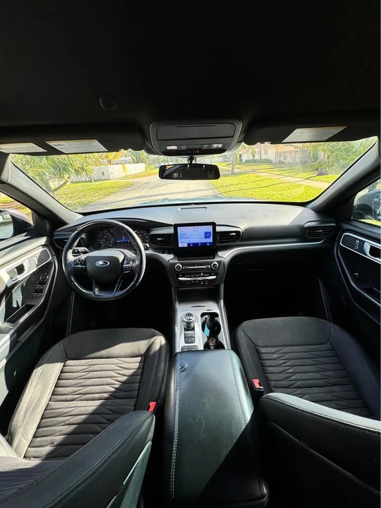 2020 Ford Explorer 6th Gen - Image 9 of 13