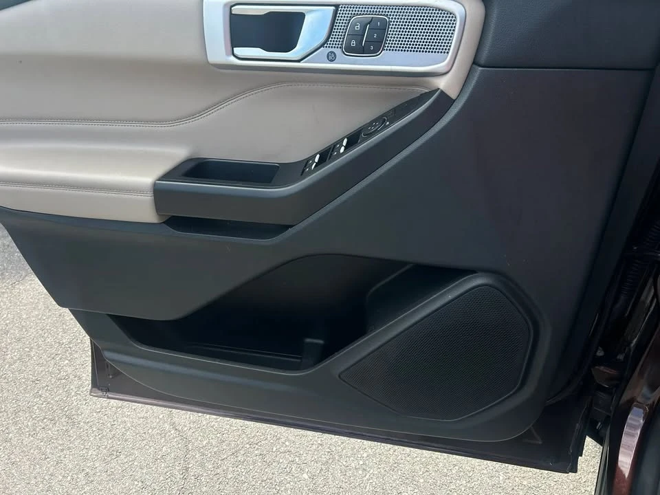 2020 Ford Explorer 6th Gen - Image 16 of 18