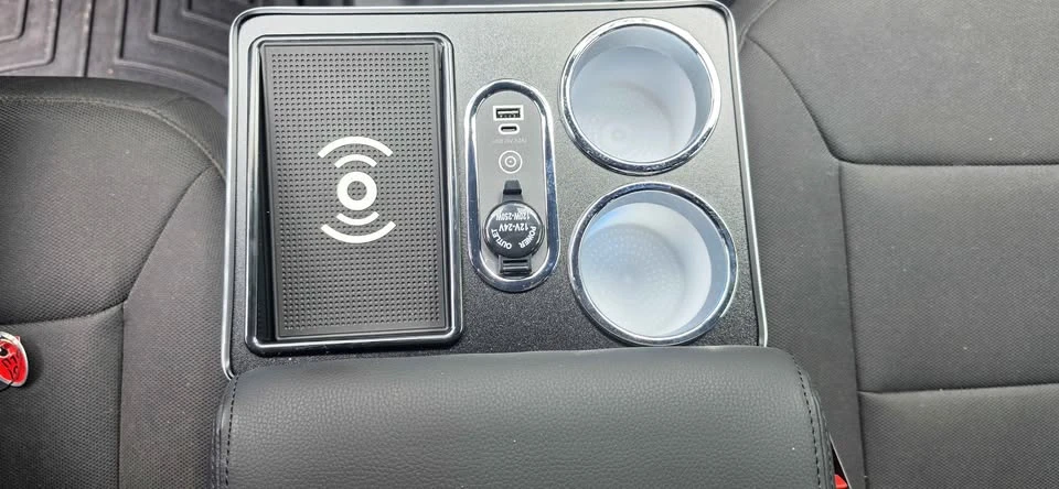 2020 Ford Explorer 6th Gen - Image 12 of 14
